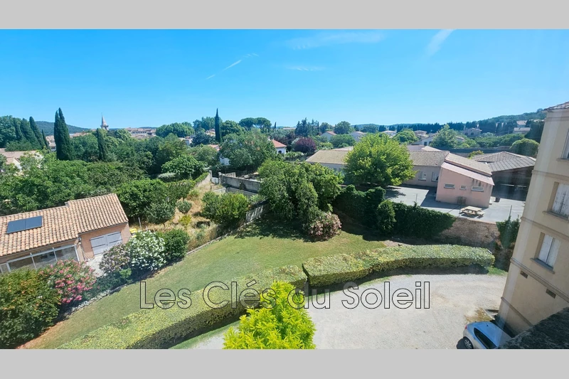 appartement  3 pièces  Brignoles   47&nbsp;m&sup2; -   