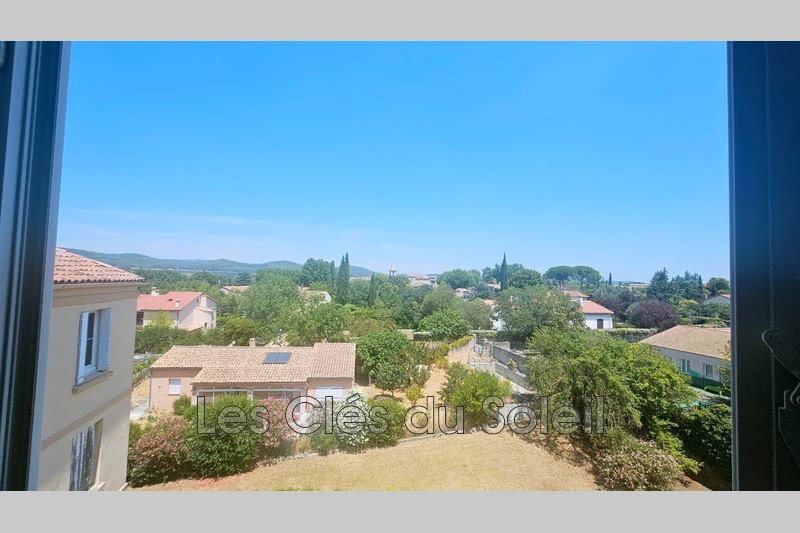 appartement  3 pièces  Brignoles   47&nbsp;m&sup2; -   
