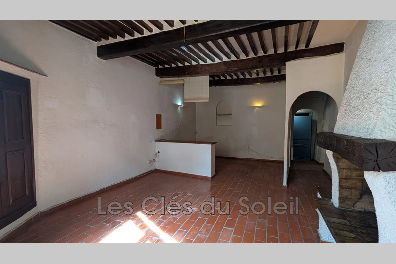 appartement  2 pièces  Brignoles   68&nbsp;m&sup2; -   