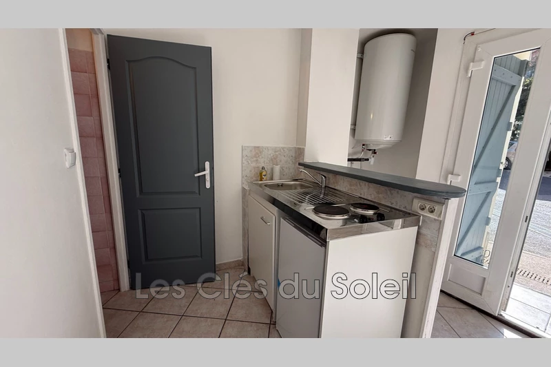appartement  2 pièces  Pignans   35&nbsp;m&sup2; -   