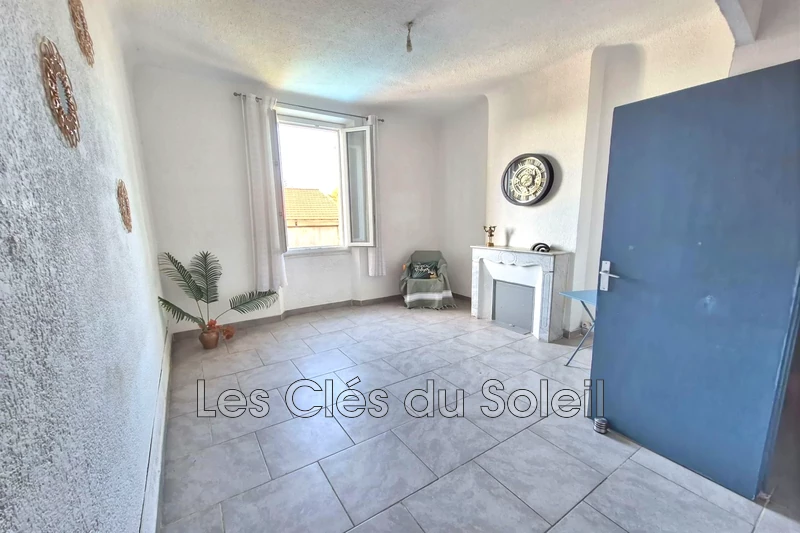 appartement  2 pièces  Toulon Brunet  33&nbsp;m&sup2; -   