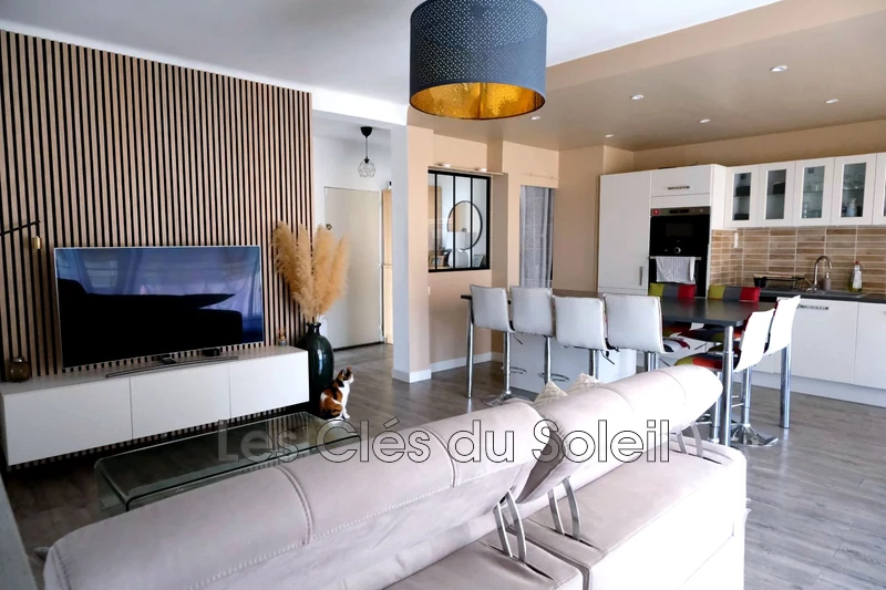 appartement  4 pièces  Toulon Bas-faron  79&nbsp;m&sup2; -   