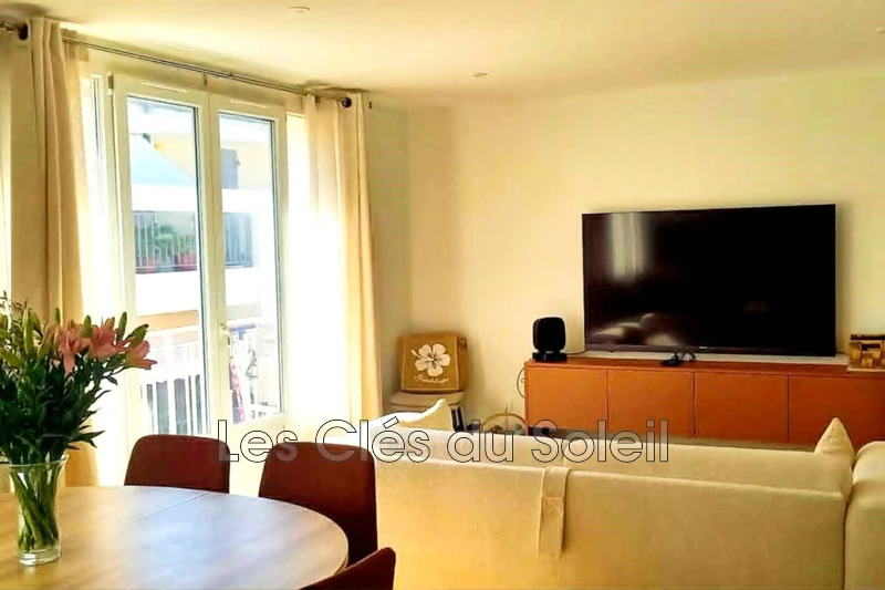 appartement  2 pièces  Bandol   46&nbsp;m&sup2; -   