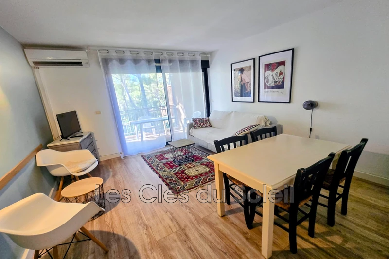 appartement  2 pièces  Sanary-sur-Mer Sanary sur mer  30&nbsp;m&sup2; -   