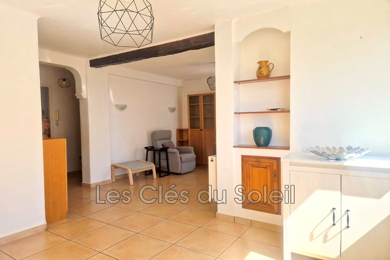appartement  2 pièces  Toulon Port marchand  52&nbsp;m&sup2; -   