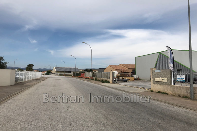 Photo Local professionnel Rivesaltes Professionnel local professionnel 84 m²