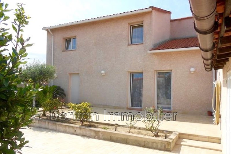 Photo Villa Saint-Estève achat villa 5 chambres 180 m²