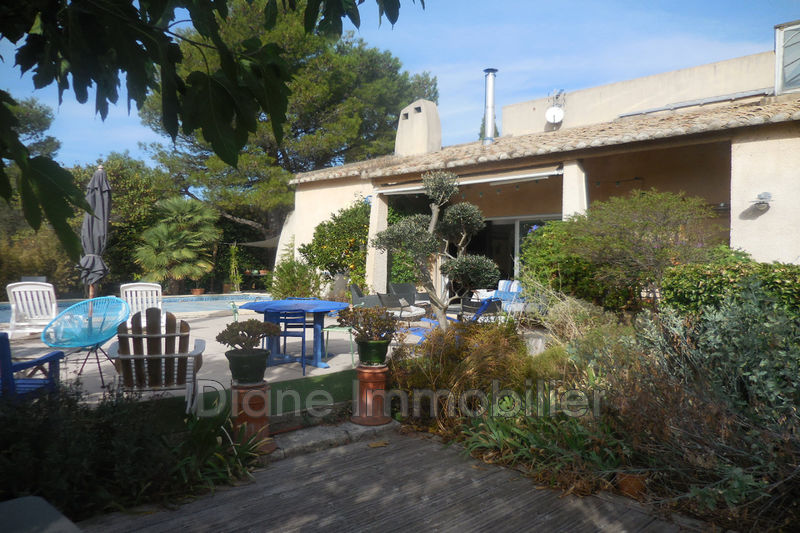 Photo Villa Nîmes achat villa 4 chambres 205 m²