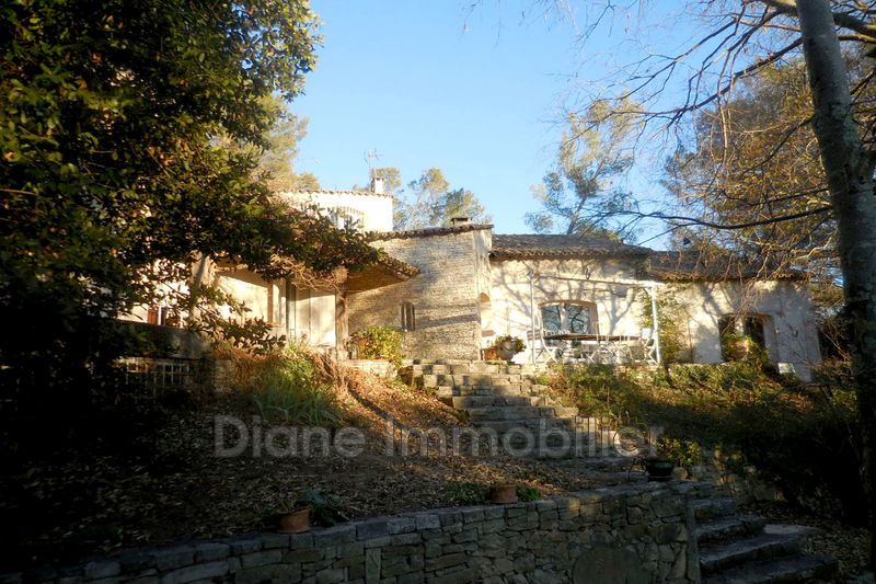 Photo Villa Nîmes achat villa 4 chambres 200 m²