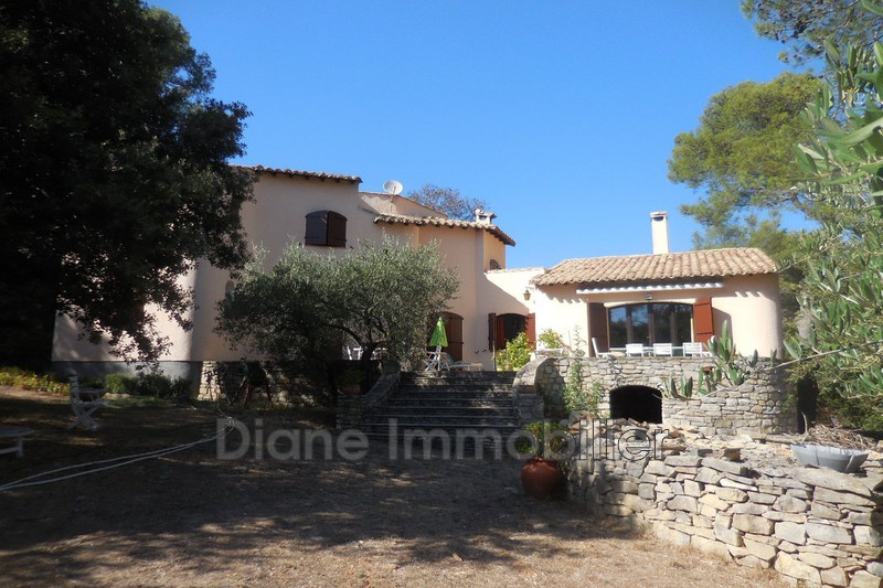 Photo Villa Nîmes achat villa 4 chambres 220 m²