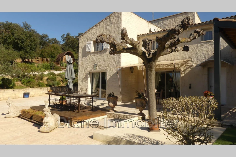 Photo Villa Bellegarde   achat villa  4 chambres   162&nbsp;m&sup2;