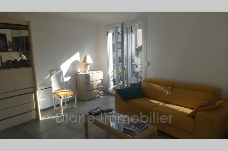 Photo Appartement Nîmes Centre ville,   achat appartement  3 pièces   76&nbsp;m&sup2;