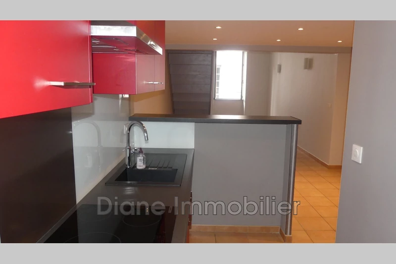 Photo Appartement Nîmes Centre-ville,   achat appartement  2 pièces   51&nbsp;m&sup2;