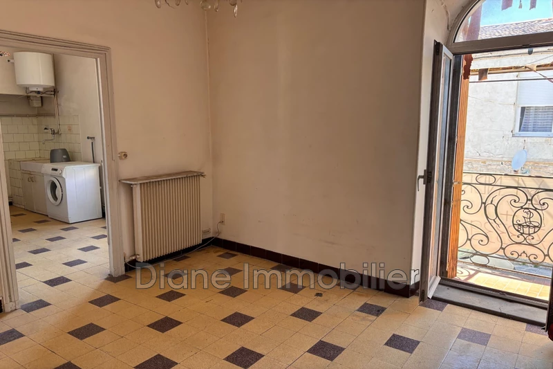 Photo Appartement Nîmes   achat appartement  4 pièces   56&nbsp;m&sup2;
