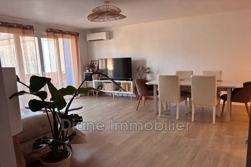 Photo Appartement Nîmes Centre-ville,   achat appartement  3 pièces   71&nbsp;m&sup2;