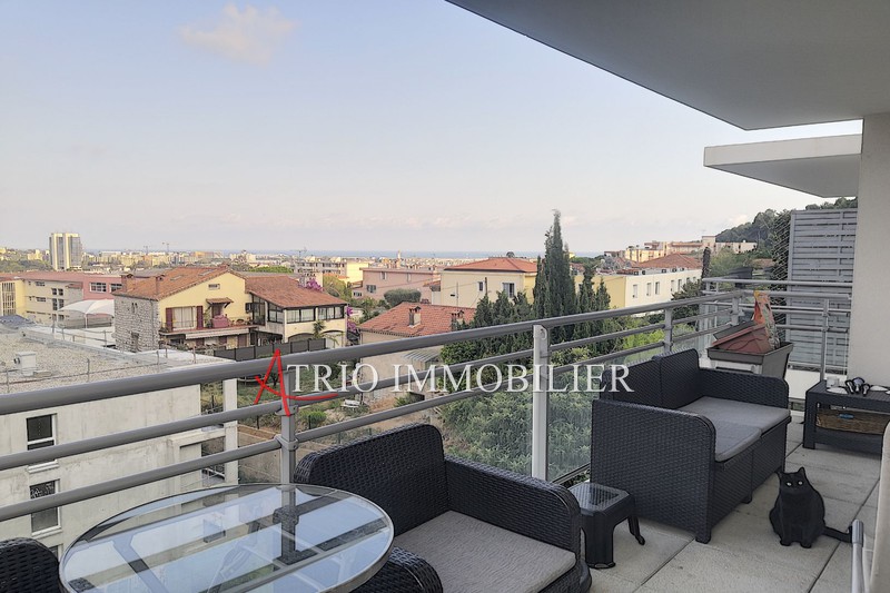 Photo Appartement Saint-Laurent-du-Var Location appartement 2 pièces 45 m²
