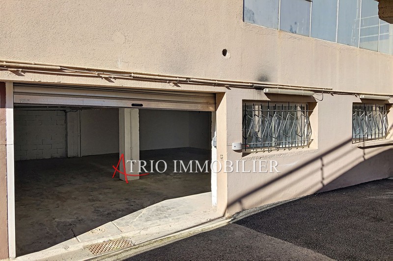 Photo Murs bureau Cagnes-sur-Mer Proche plages, Professionnel murs bureau 100 m²