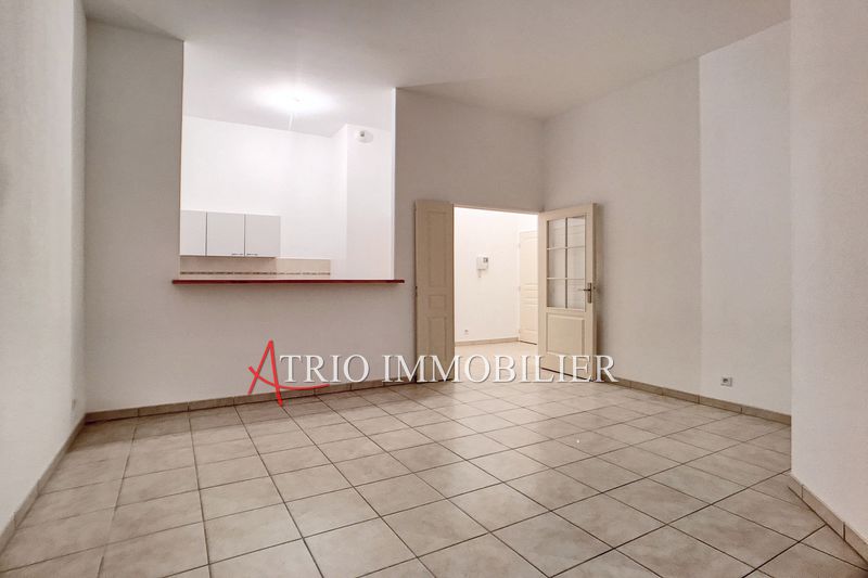 Photo Appartement Saint-Laurent-du-Var Centre-ville, achat appartement 2 pièces 42 m²