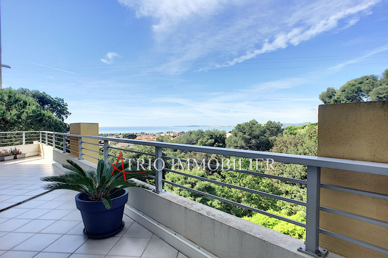 Photo Appartement Saint-Laurent-du-Var Plateaux fleuris, achat appartement 4 pièces 100 m²