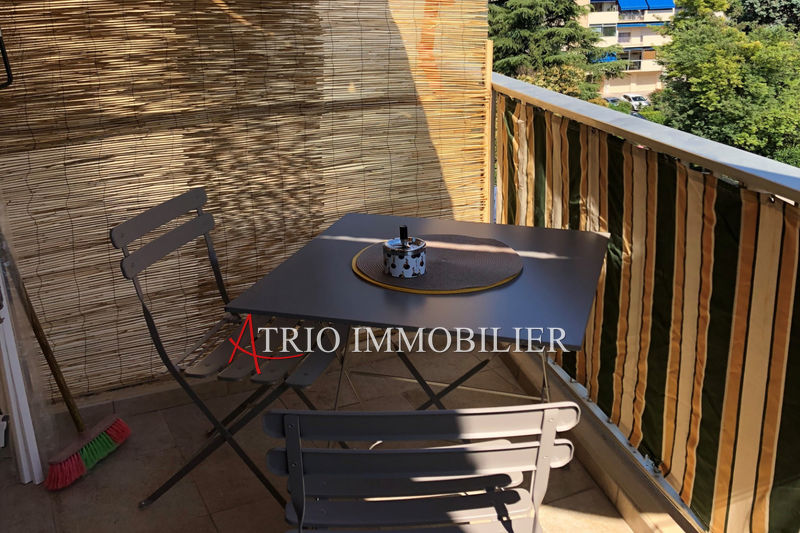 Photo Appartement Cagnes-sur-Mer Bréguières, achat appartement 1 pièce 17 m²