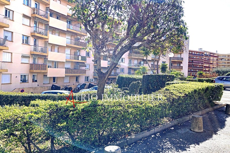 Photo Appartement Saint-Laurent-du-Var Centre-ville, achat appartement 3 pièces 57 m²