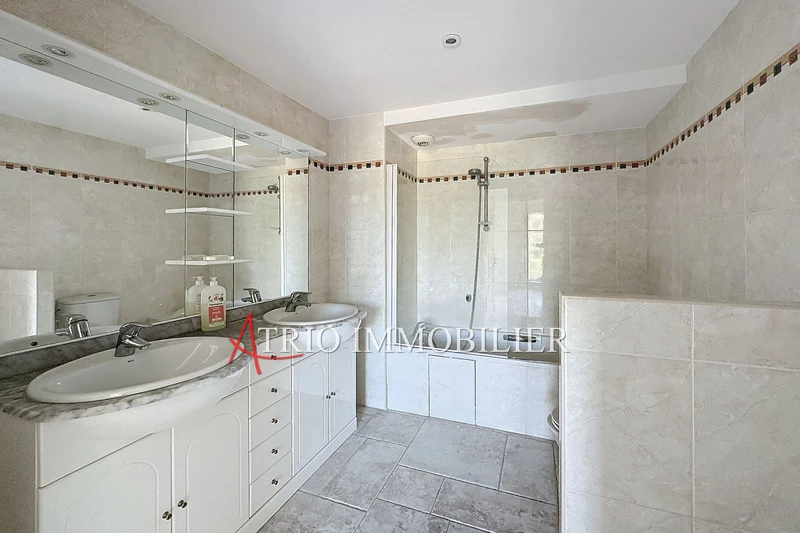 Vente appartement Saint-Laurent-du-Var  