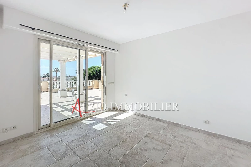 Vente appartement Saint-Laurent-du-Var  