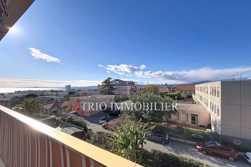 Vente appartement Saint-Laurent-du-Var  