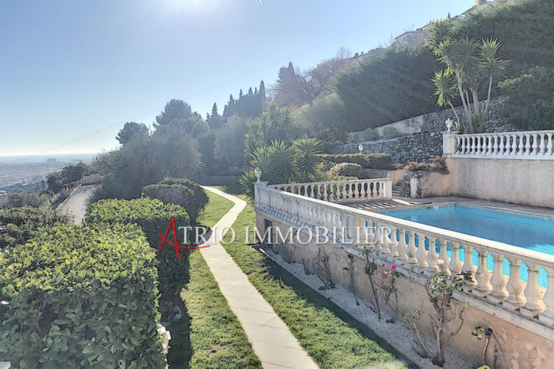 Photo Villa provençale Saint-Laurent-du-Var achat villa provençale 6 chambres 280 m²