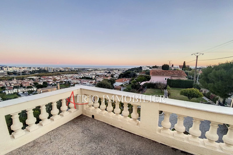 Vente villa Saint-Laurent-du-Var  