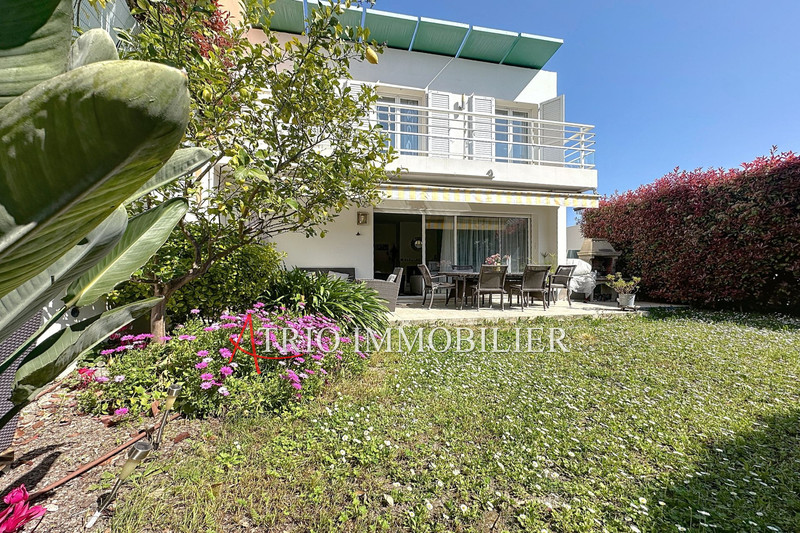 Vente villa contemporaine Cagnes-sur-Mer  