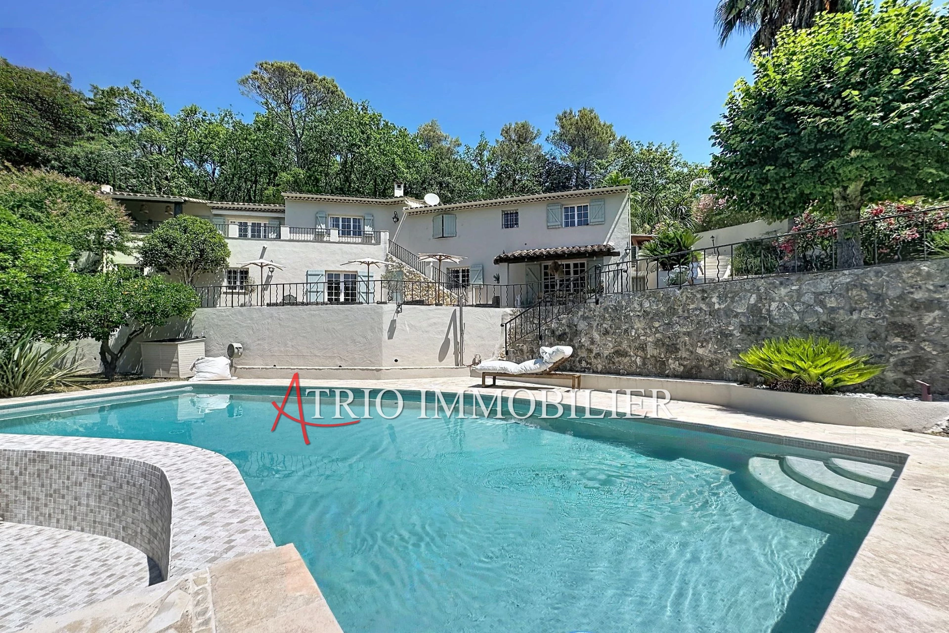 Maison 2 pièces 280 m² · à Tourrettes-sur-Loup · 280 m² · 1 358 000 €