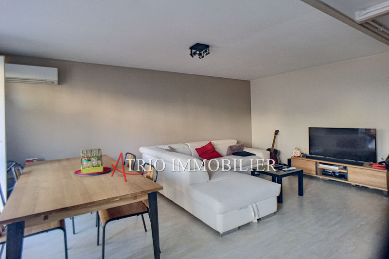 Photo Appartement Saint-Laurent-du-Var Centre-ville, achat appartement 2 pièces 43 m²
