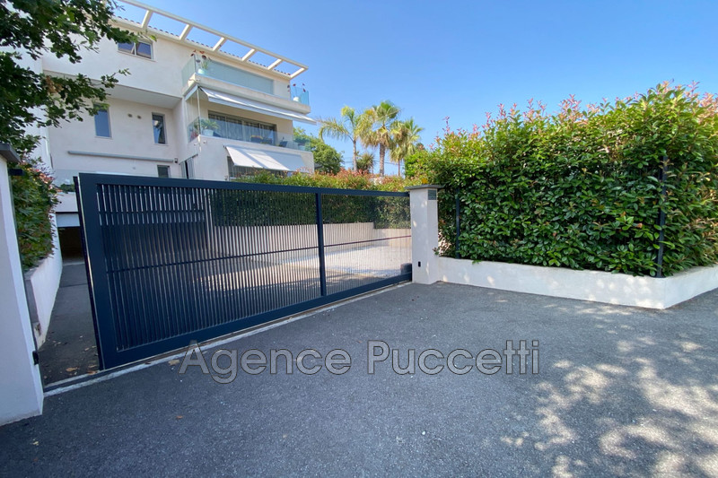 Photo Parking Vence L'ara, Location parking