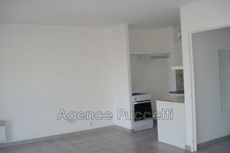 Photo Apartment Vence Proximité centre ville, Rentals apartment 1 room 28 m²