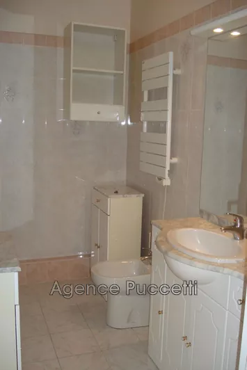 Location appartement Vence  