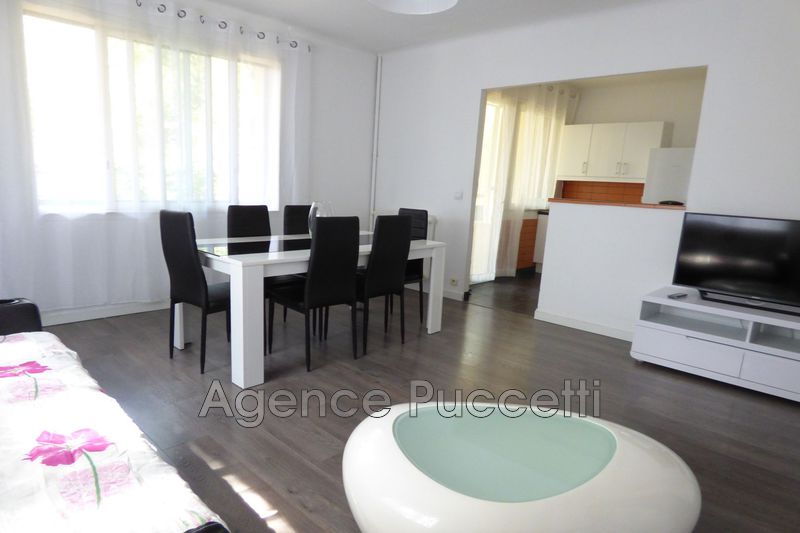 Photo Appartement Vence Proximité centre ville, Location appartement 2 pièces 52 m²