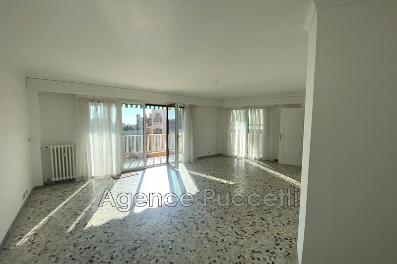 Photo Appartement Vence Centre-ville,  Location appartement  3 pièces   83&nbsp;m&sup2;