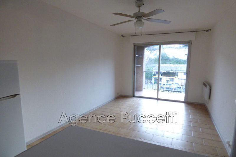 Photo Apartment Vence Proximité centre ville, Rentals apartment 2 rooms 37 m²
