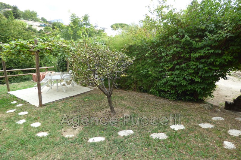 Photo Rez-de-jardin Vence Proximité centre ville, Location rez-de-jardin 1 pièce 27 m²