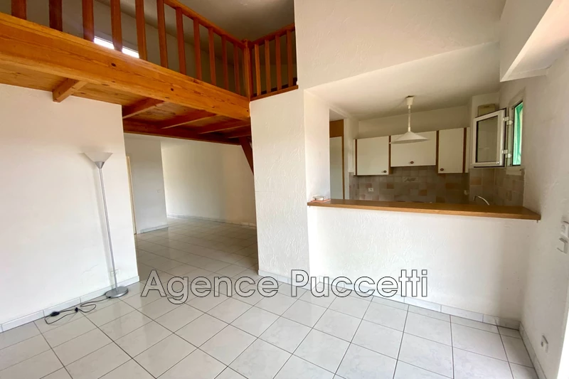 Location appartement Vence  