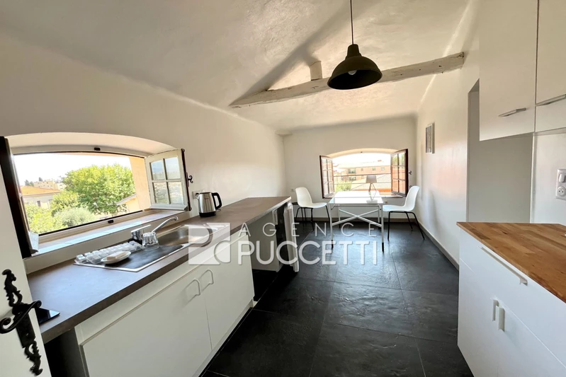 Location appartement Vence  