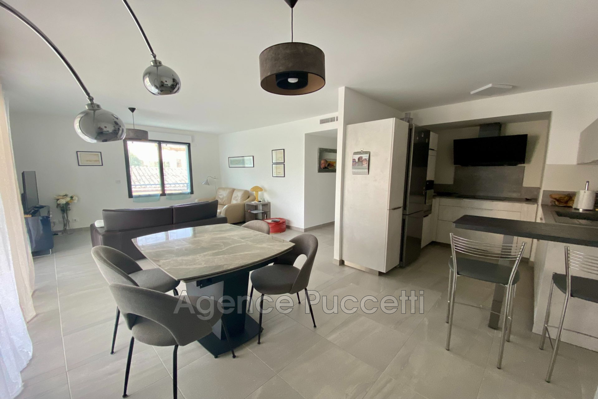 Vente Appartement 89m² 4 Pièces à Vence (06140) - Agence Puccetti