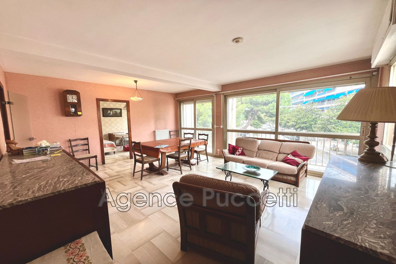 Photo Appartement Vence Centre-ville,   achat appartement  3 pièces   73&nbsp;m&sup2;