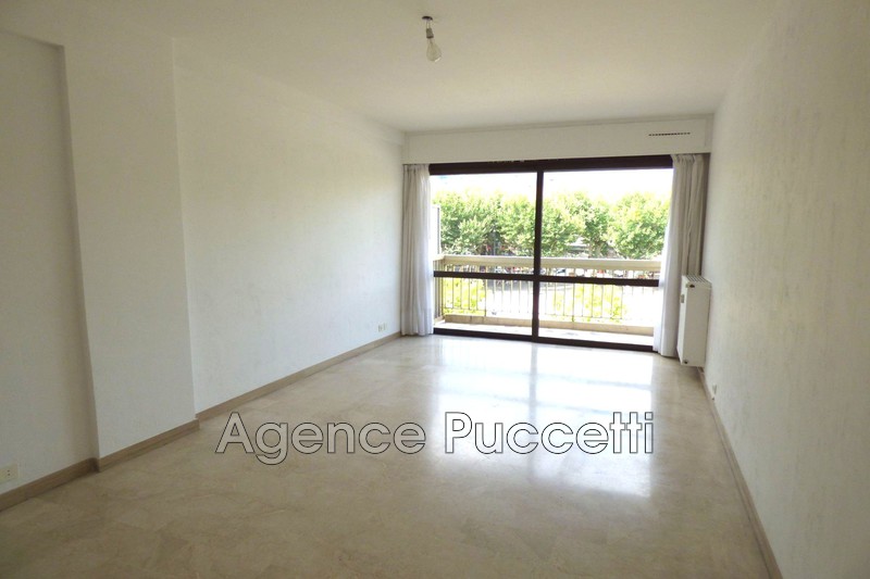 Photo Appartement Vence Centre-ville,   to buy appartement  2 rooms   62&nbsp;m&sup2;