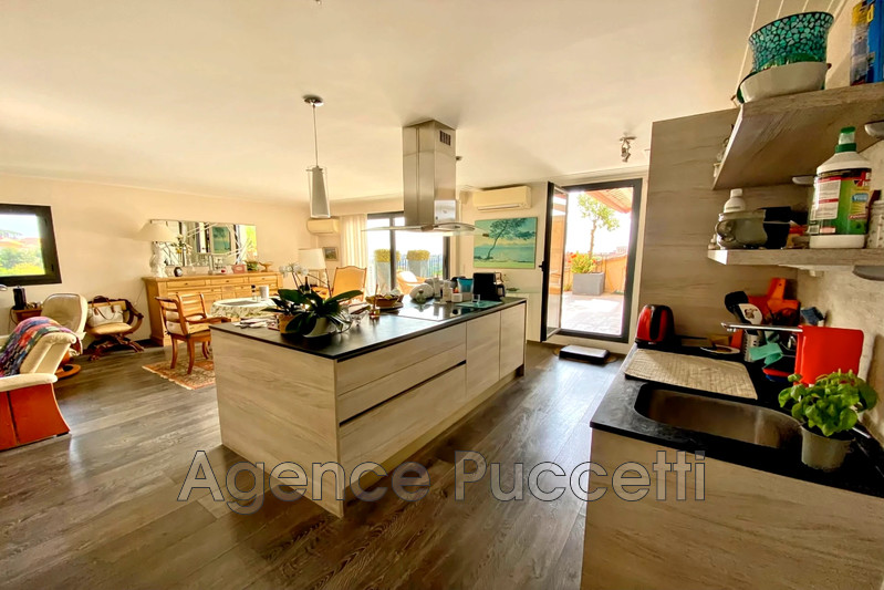 Photo Appartement Vence Centre-ville,   to buy appartement  4 rooms   110&nbsp;m&sup2;