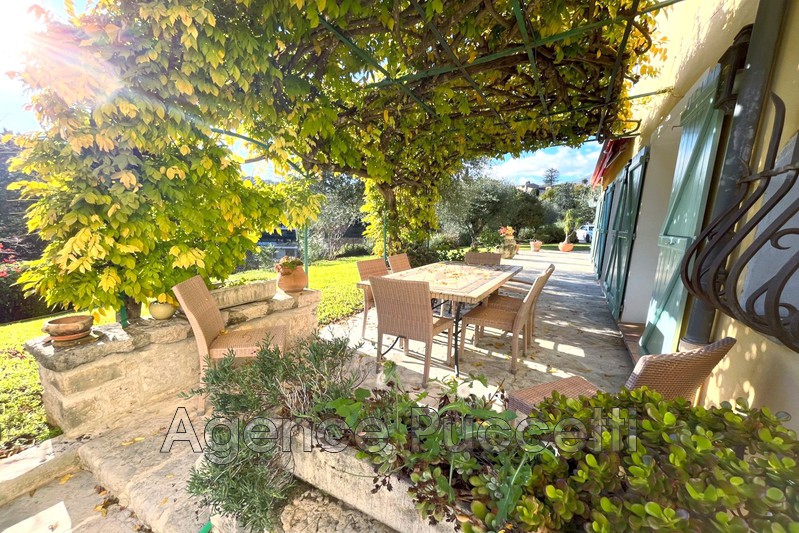 Photo Maison Vence Proximité centre ville,   achat maison  6 chambres   203&nbsp;m&sup2;