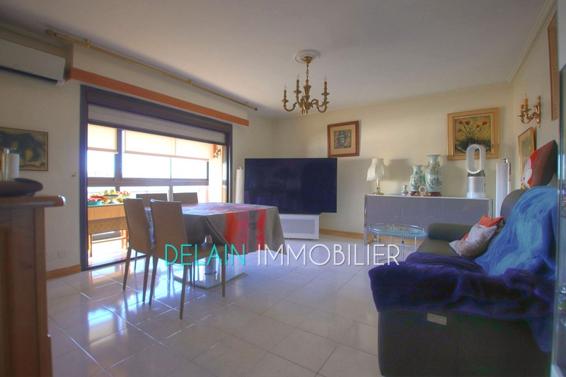 Photo Appartement Saint-Laurent-du-Var Centre-ville, achat appartement 3 pièces 72 m²