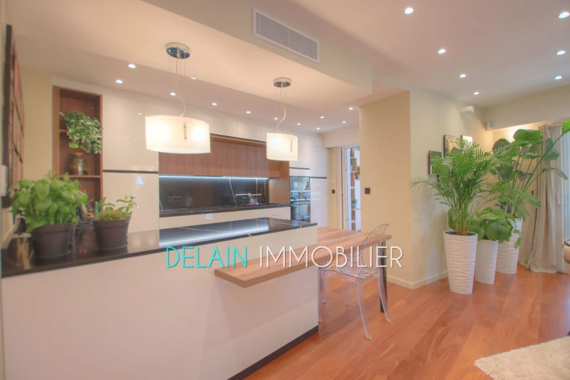 Vente appartement Saint-Laurent-du-Var  