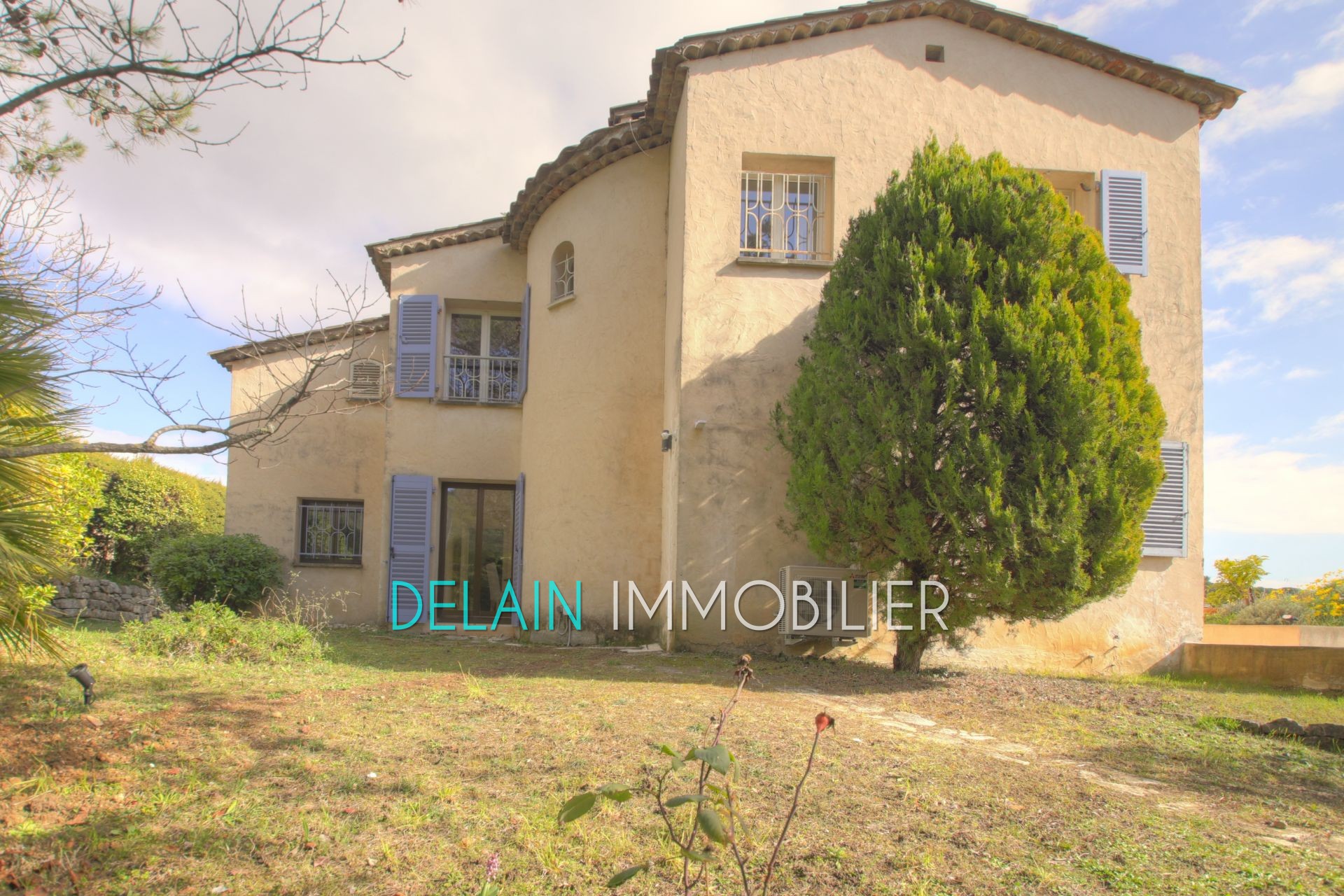 Vente Maison 224m² à La Colle-sur-Loup (06480) - Delain Immobilier